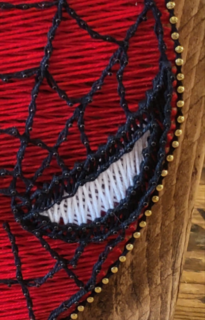 Legnetto Stringart viso Spiderman