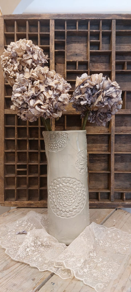 Vaso in ceramica centrino