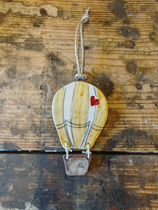 Mongolfiera in ceramica