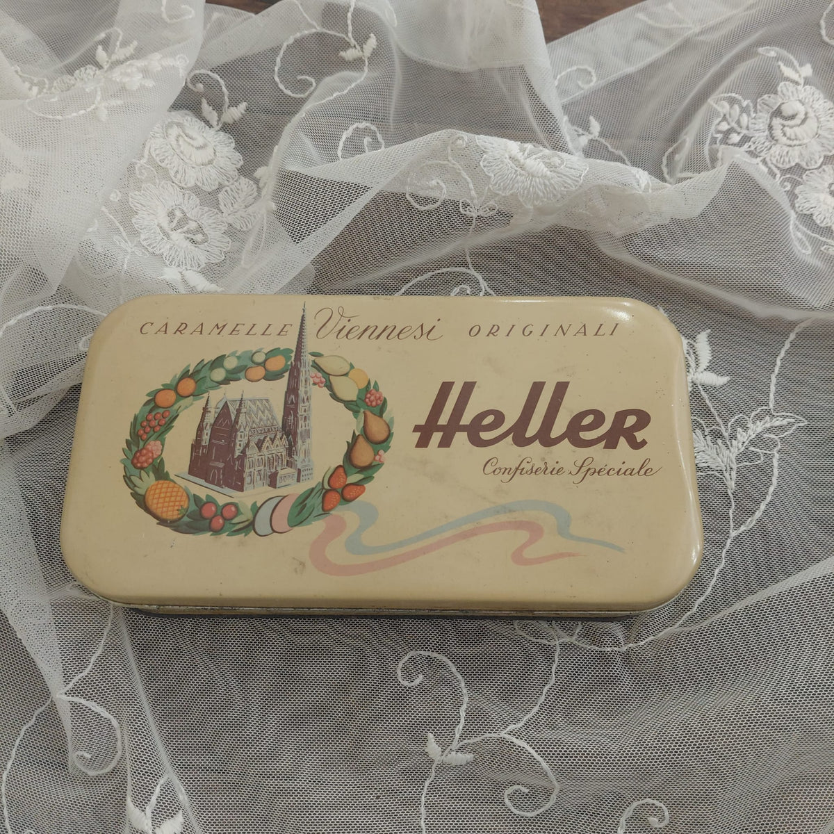 Scatola di latta Heller