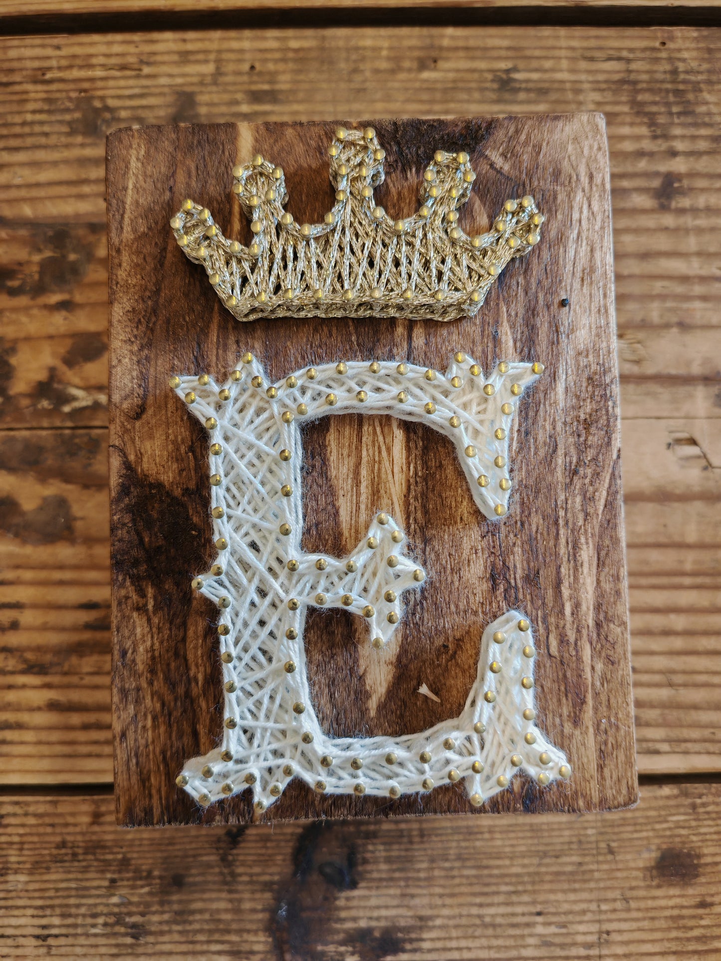 Legnetto Stringart E con corona