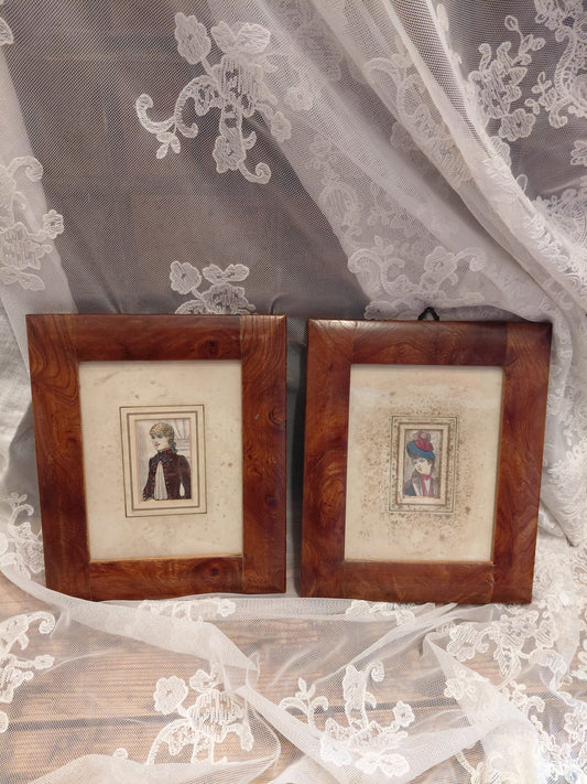 Quadri con cornice in legno